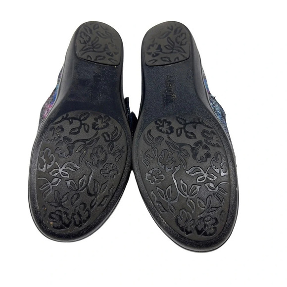 ALEGRIA Lauryn Nubuck Velcro Cross Strap Slip On Loafer Clogs - Picture 9 of 14